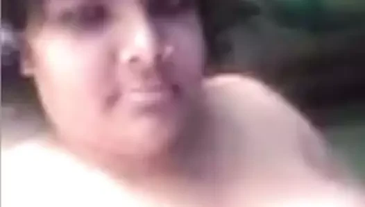 Salesh - kıçından iki parmak