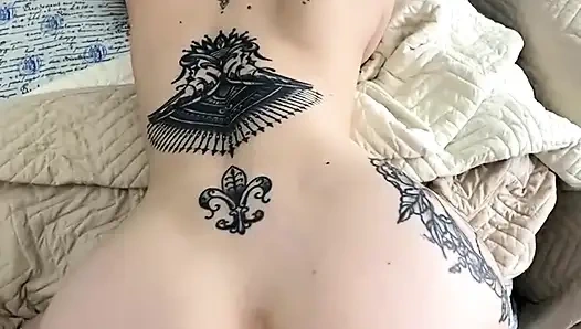 Sette ne oluyor: Keila bir hayranı için fantezilerini gerçekleştiriyor