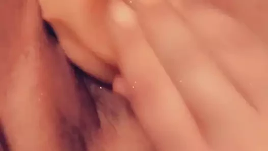 İRI GÜZEL KADıN WAP