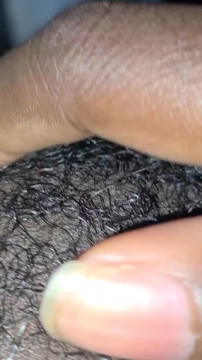 Знаковый момент из "Крошечная юная киска"