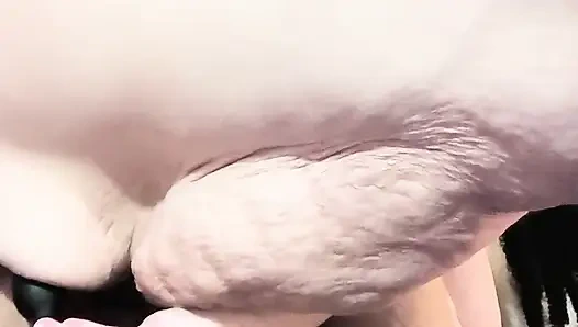 Onu götten sikerken uzun saçlı terli sonra amcık ağzına boşalıyor