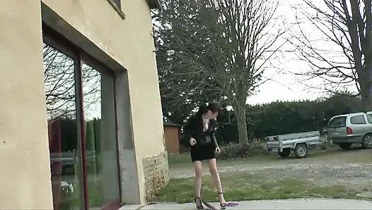 Fransız esmer düşerken evde sulu bir sakso çekiyor