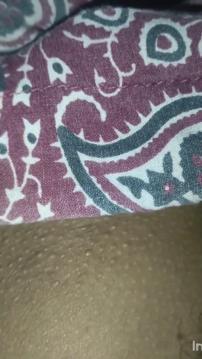 Arkadaşımın karısının göğüslerine evinde bastırdım ve onu sert siktim. | Klip 1