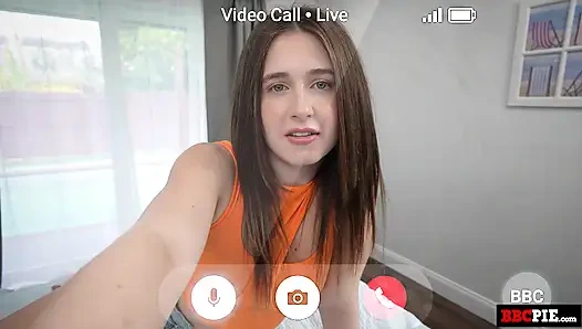 Alana Rose умоляет большой черный член затопить ее пизду спермой