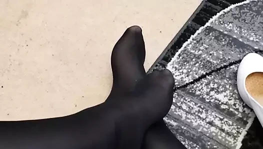 Külotlu çorap sabah