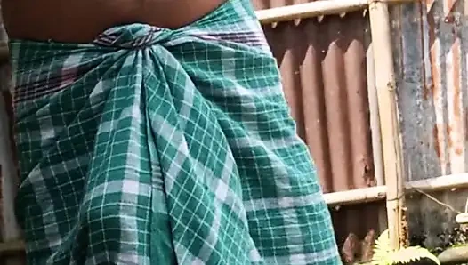 Hintli erkekler mastürbasyon