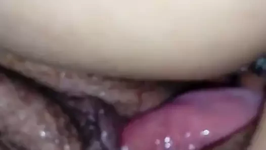 emme komşu karısı