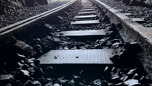 Ayaklarının altında yaşam - bölüm 3 - dominatrix sahibe April