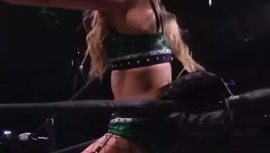 Seksi aew star tay conti var bir mükemmel göt