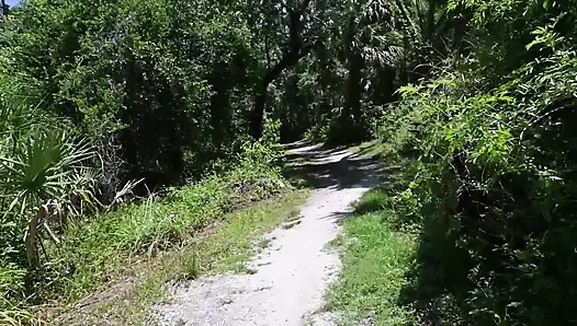 Bts doğa yürüyüşü ve parkurda mastürbasyon