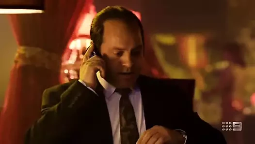 Madeleine West şişman tony and co.