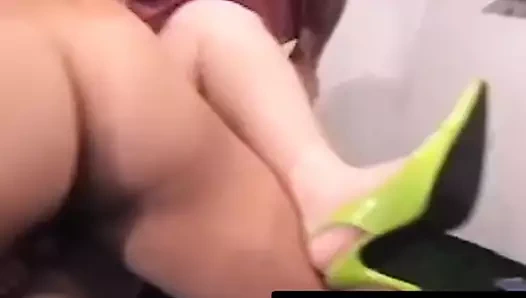 kinky sporcu üçlü gangbangs şehvetli cadaloz içinde atölye