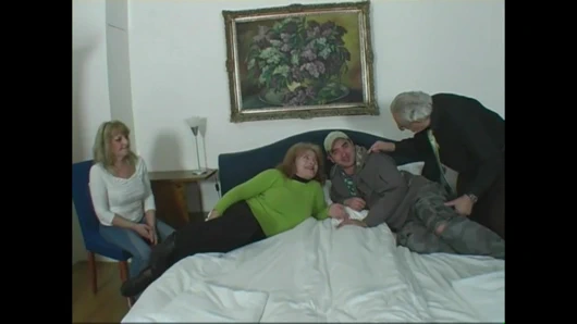 Ailenin edepsizce raporu - hikaye #06