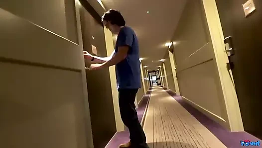 Leyla Jones - otel sikişi