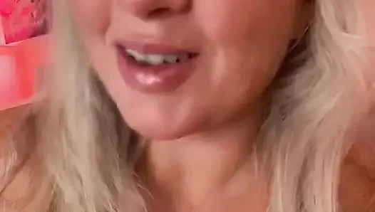Bts mavi çıplak ve düşünen kırmızı cumartesi üvey anne dommy sahneler arasında!
