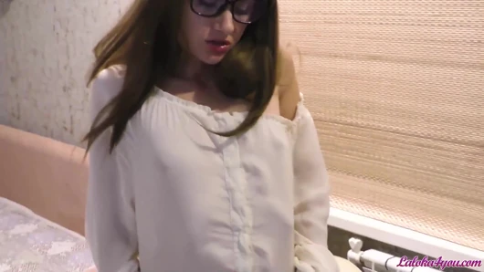 Çoraplı seksi hatun tutkulu amcık seks oyuncağı - solo
