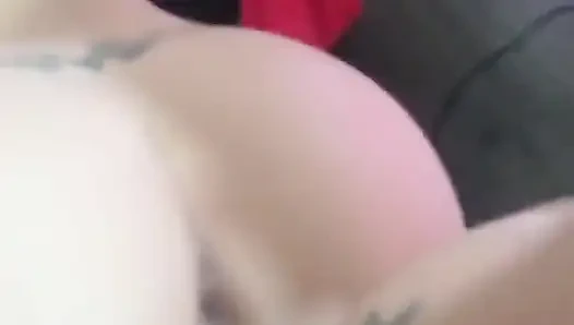 Rubia Deliciosa de Costa Rica domaltarak sikişiyor