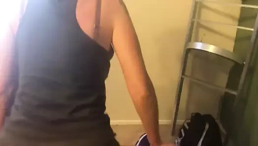 Sıcak yığılmış pawg milf geri tarafından popüler talep sürme benim horoz