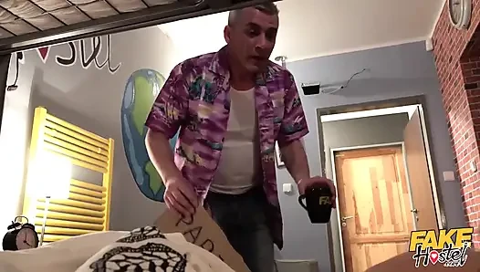 Fakehub orijinalleri - büyük göğüslerine boşalma derlemesinin en iyileri