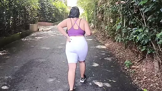 BIG REAL BLOWJOB DEEP THROAT WITH A STRANGER AND FILLS MY MOUTH AND TITS WITH MILK