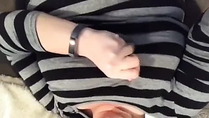 gömlek göğüs sıkma