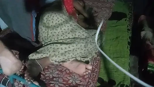 18 yaşındaki yeni evli Hintli evli kadın, bakire sıkı amcıklı sikiş, ateşli Hintli evli kadın sert core xxxx videolar