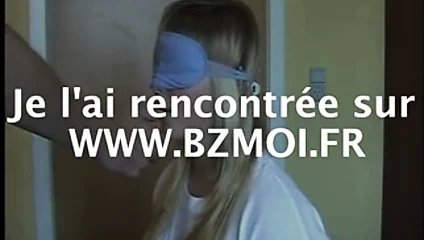 Son esclave doit lui manger le cul