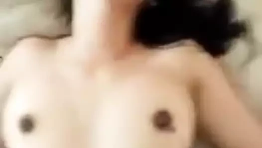 Melayu veya Endonezya amatör