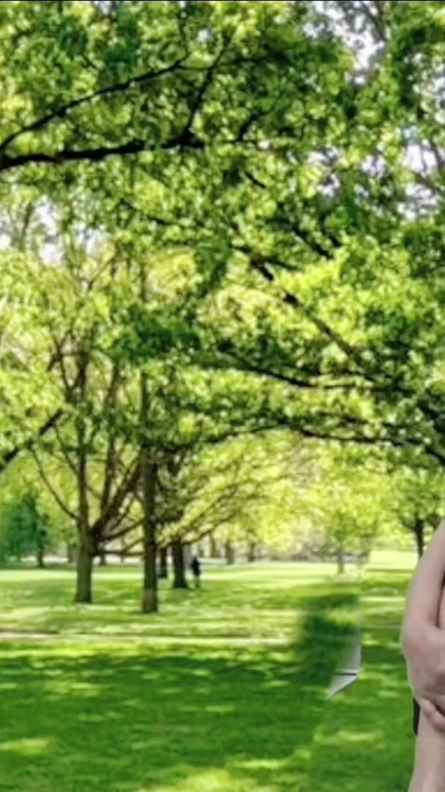 Rekaman seks pasutri indo lagi asik nyepong kontol pasangan berhijab di taman umum | Clip 1