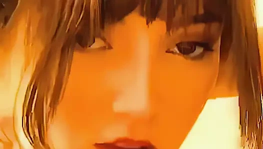 Seksi otaku seninle eğlenmek istiyor