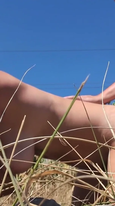 Couple fucks in the sunflower field | Clip 2