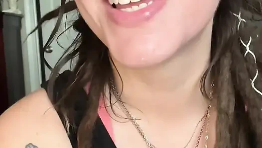 Sana duman üflüyor ve salya akıtıyor