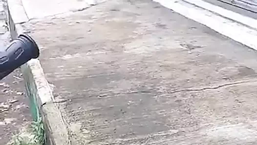 Chica manchada de semen