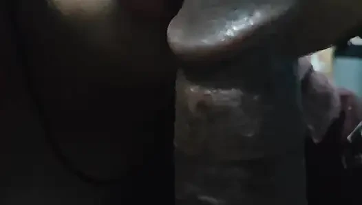 Karı Ve Eşi Ne Chup Chap Kand Kar Diya