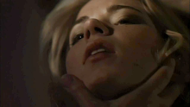 Brooke anne smith siyah sutyen ve külot