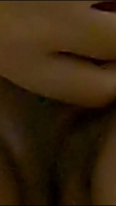 Sıcak asosyal gözlük sekreter alay horoz tarafından bir handjob olarak bayan santa için almak precum önce yapma o boşalmak zaten | Klip 3