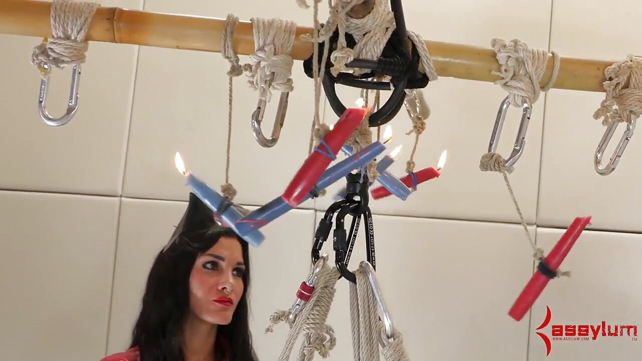 Götten sikilen bdsm itaatkar hepsini içine alıyor