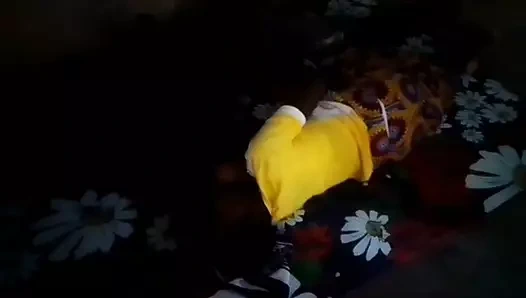 Geceleri porno videosu