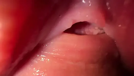 Üvey kız kardeşinin sıkı amını sikiyorum