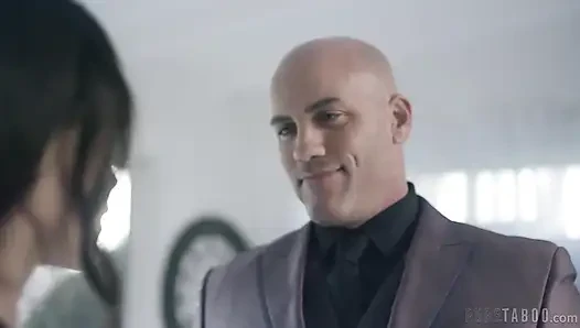 Saf tabu Avi Love zengin adamı bdsm seks inine sokuyor