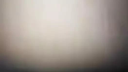 Morena gostosa mostrando o rabo