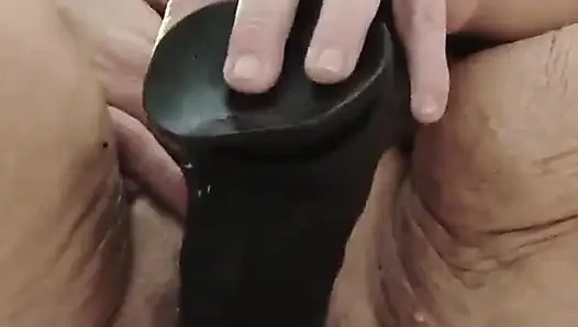 Kırmızı çatıdaki üçlü seks kontrolden çıkıyor siyah yarak dayanamayacağı kadar fazlaydı