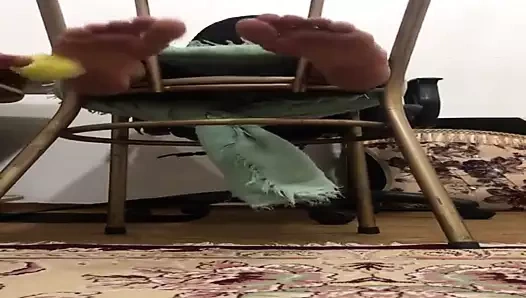 gıdıklamak ve bastinado