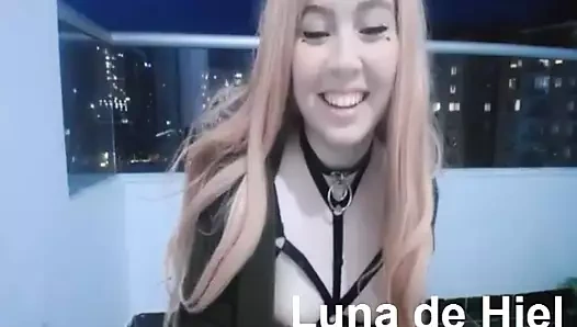 La Pelirroja se cambio de color de  cabello 2