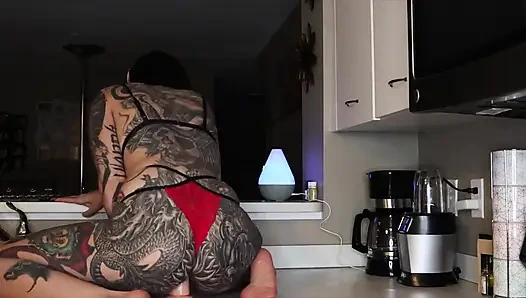 Yağlı ayak ovma ve ayakla muamele, sakso