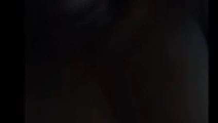 Zenci çıplak uyanıyor