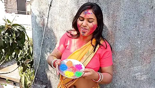 Komal bütün gece eniştesini üvey kız kardeşinin önünde tuttu ve kayınbiraderi derinlere iniyor demeye başladı