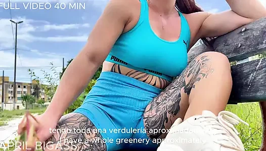 Narin ve ağrılı külahıma yumruk sok, "her şey" giriyor, hepsi bu, hahaha, kızgın elma külahımdan çıkıyor!!