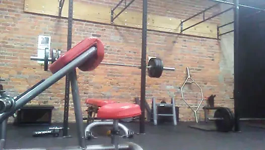 ağırlık kaldırma wususelena