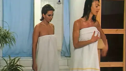 Seksi masaj ile klasik lezbiyen sikişi
